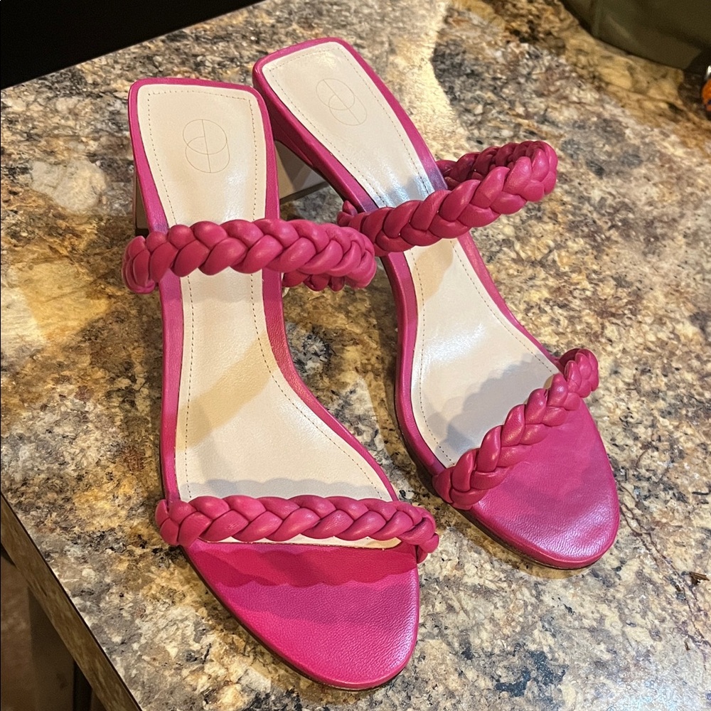 Porte & Paire Braided Sandals